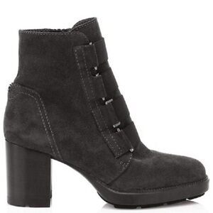 NIB, Aquatalia ILANNA Grey Suede Ankle Platform Boots, Size 6